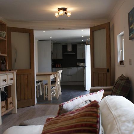 Lizzie'S Garden Cottage Портри Экстерьер фото